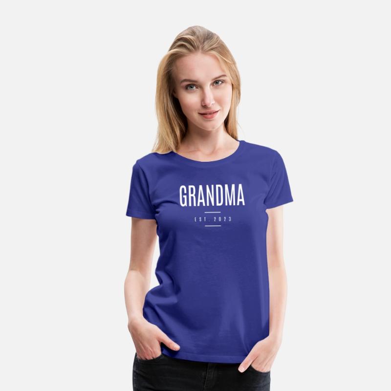 Grandma Est. 2023 Promoted To Grandmother To Be